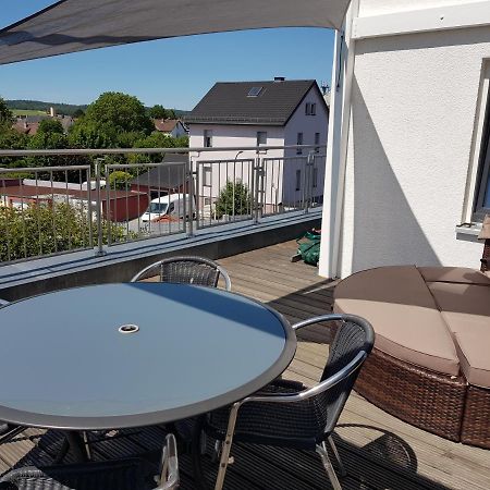 Apartment Near Frankfurt, Fantastic View! Usingen Bagian luar foto
